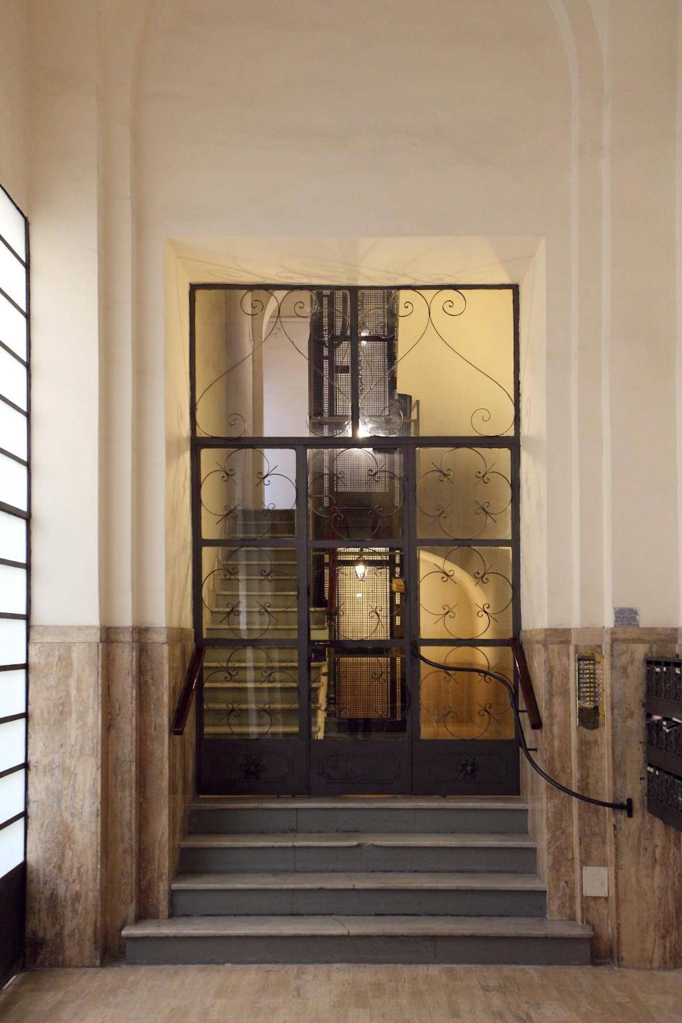 Appartamento D'Epoca Colosseo Art Gallery Rome Luaran gambar