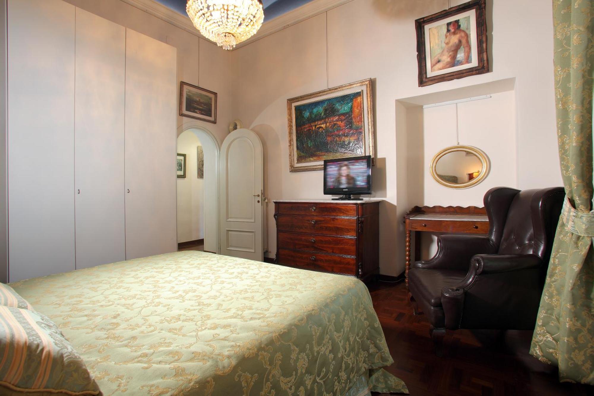 Appartamento D'Epoca Colosseo Art Gallery Rome Luaran gambar